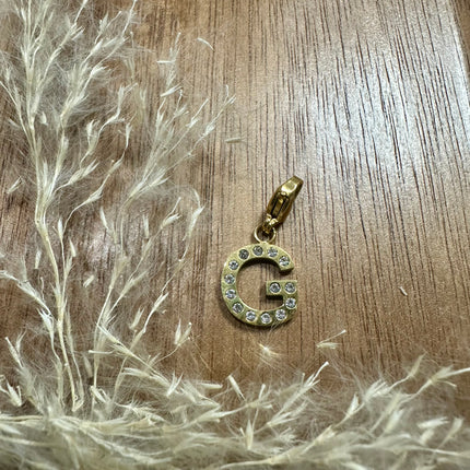 Charm Lettre Strass  - Doré 11mm
