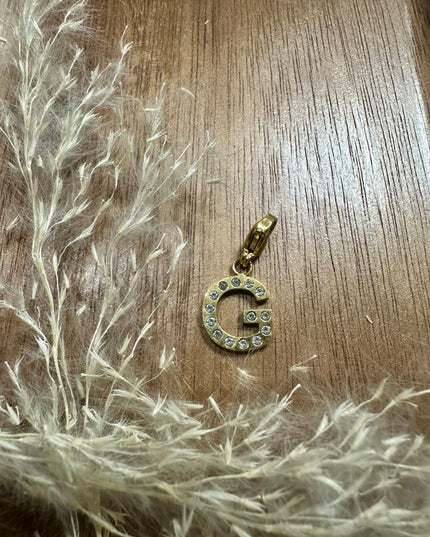 Charm Lettre Strass  - Doré 11mm