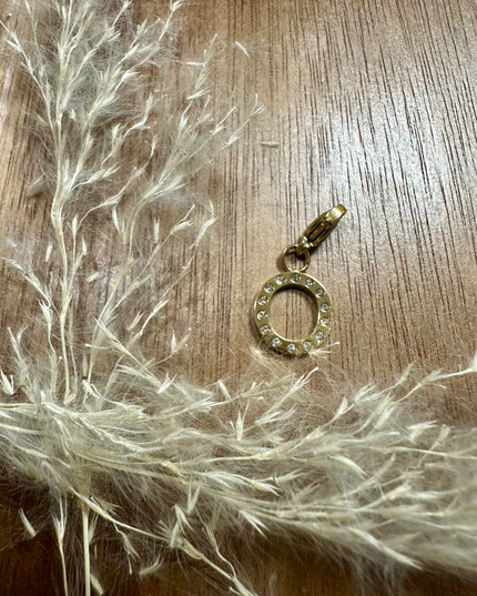 Charm Lettre Strass  - Doré 11mm